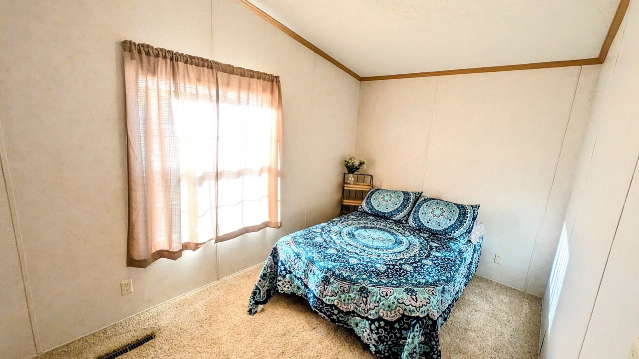 Photo of Bedroom in Keith County