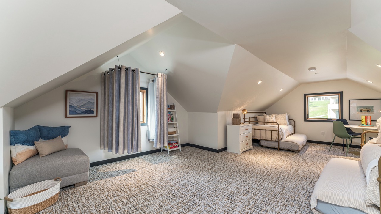 Photo of Bedroom in Wapato Point