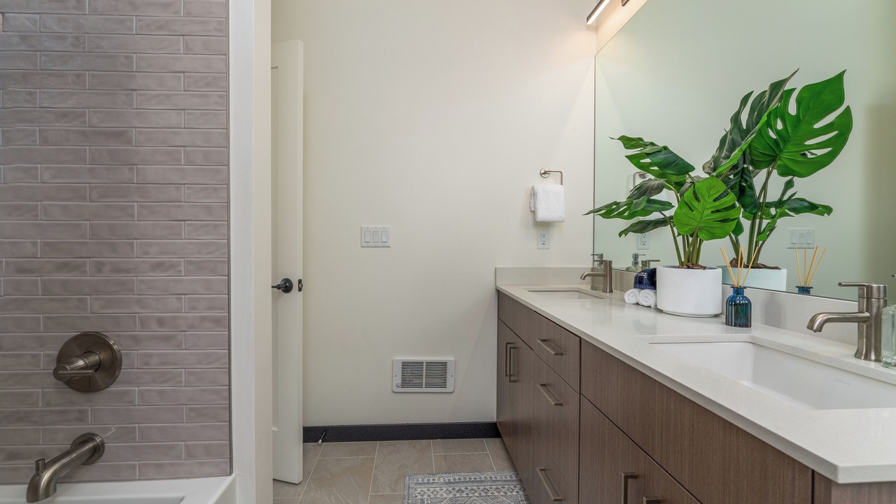 Photo of Bathroom in Wapato Point