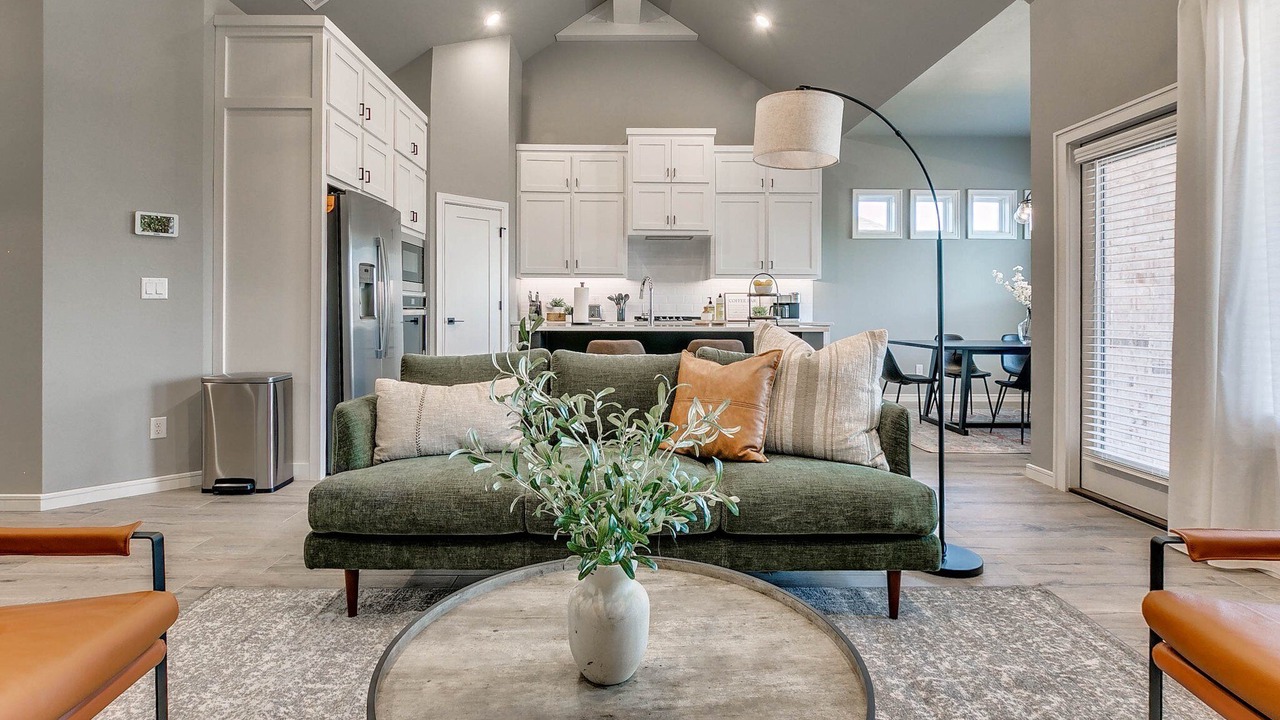 Photo of Livingroom in Edmond