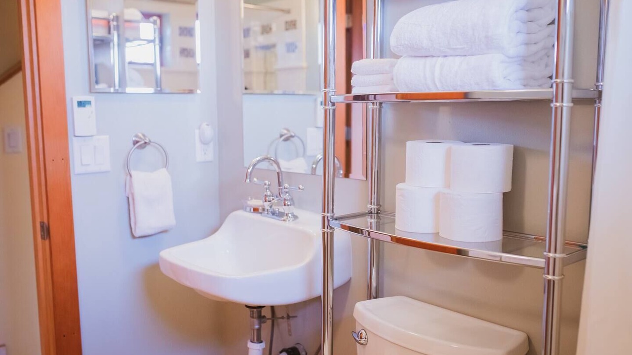 Photo of Bathroom in Lummi Island
