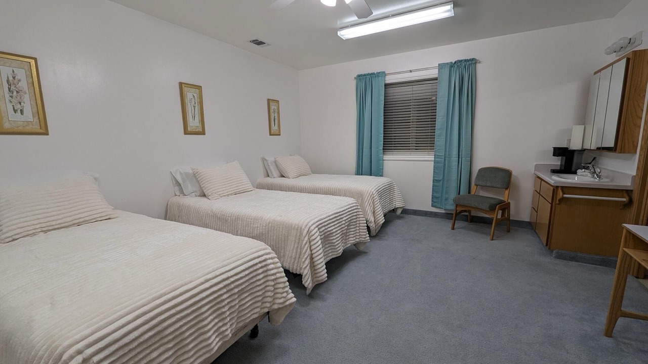 Photo of Bedroom in Hot Springs