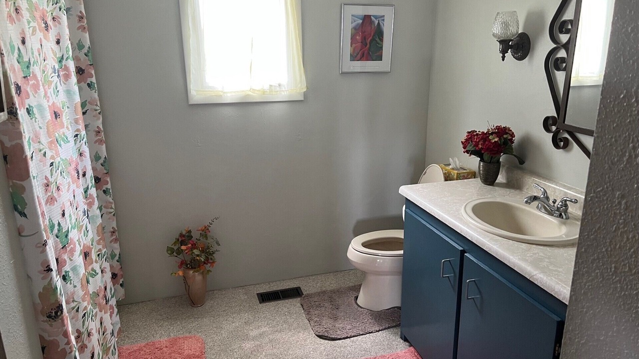 Photo of Bathroom in Wray