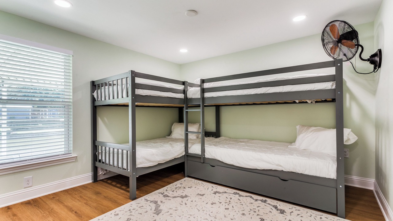 Photo of Bedroom in Granbury