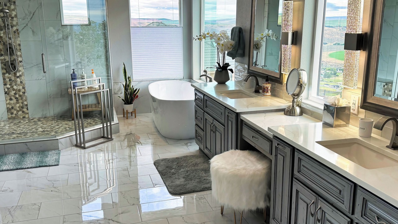 Photo of Bathroom in Kennewick