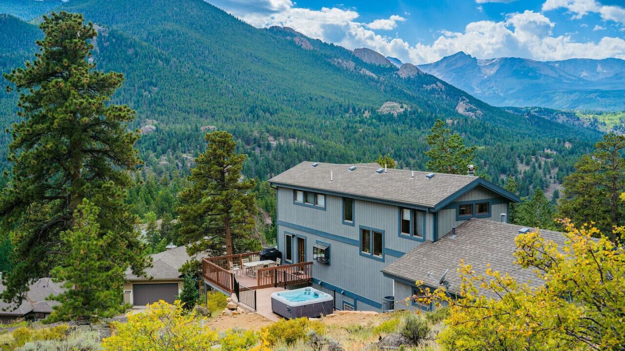 Photo of Outdoor in Windcliff Estates