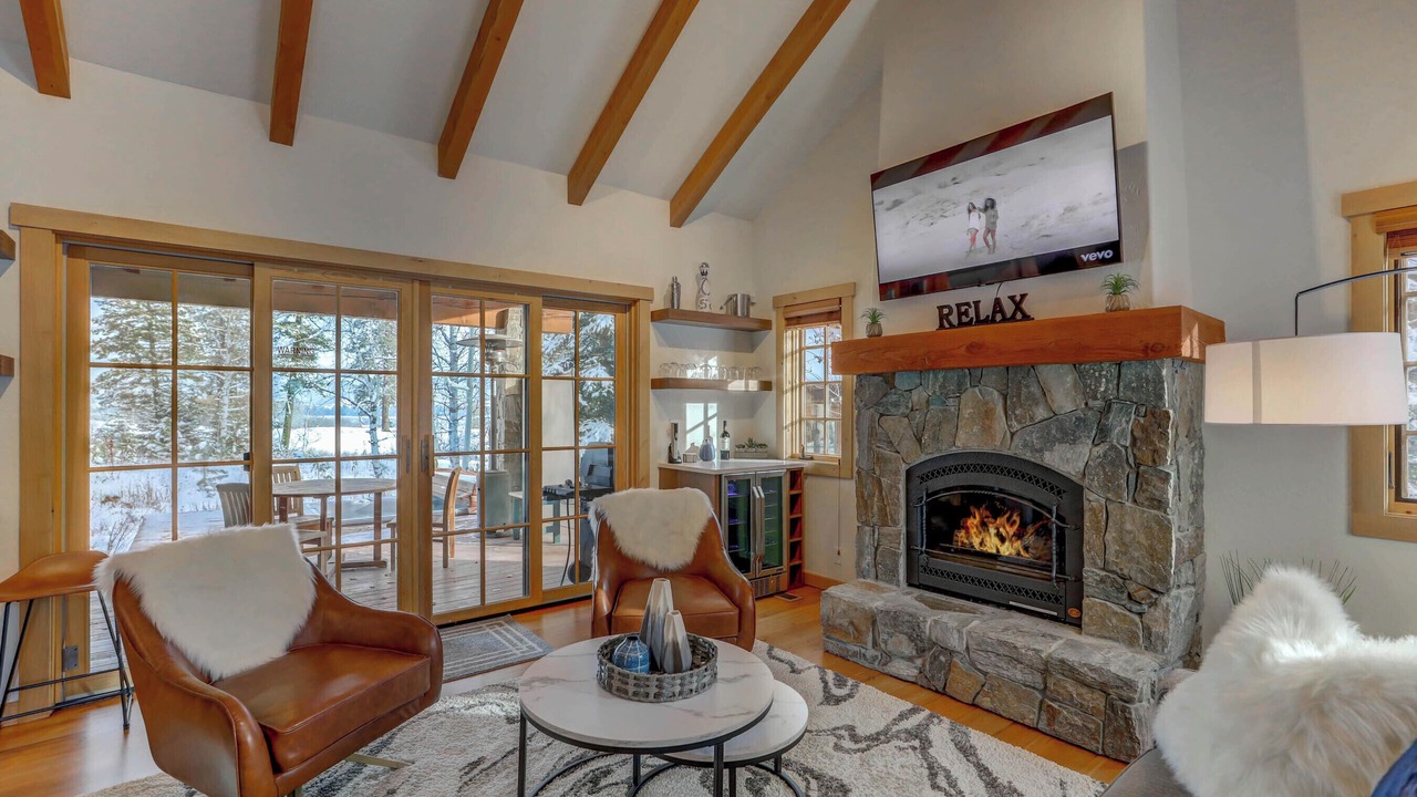 Photo of Outdoor in Tamarack