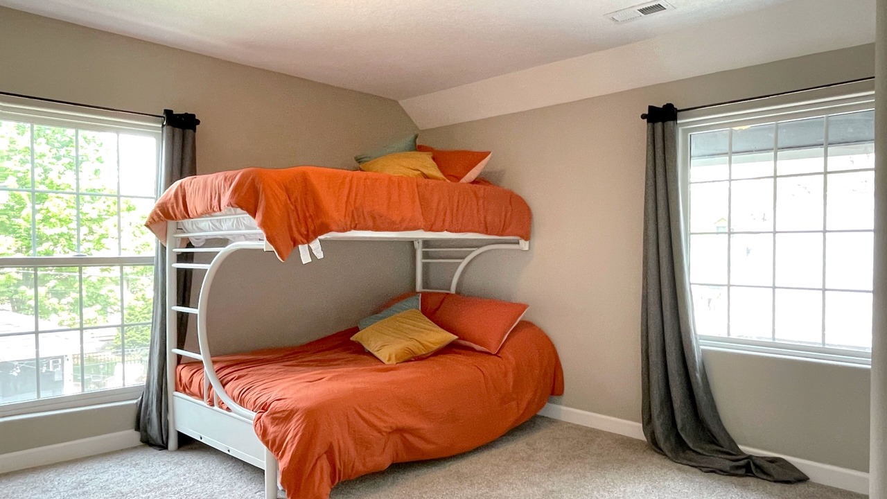 Photo of Bedroom in Des Moines