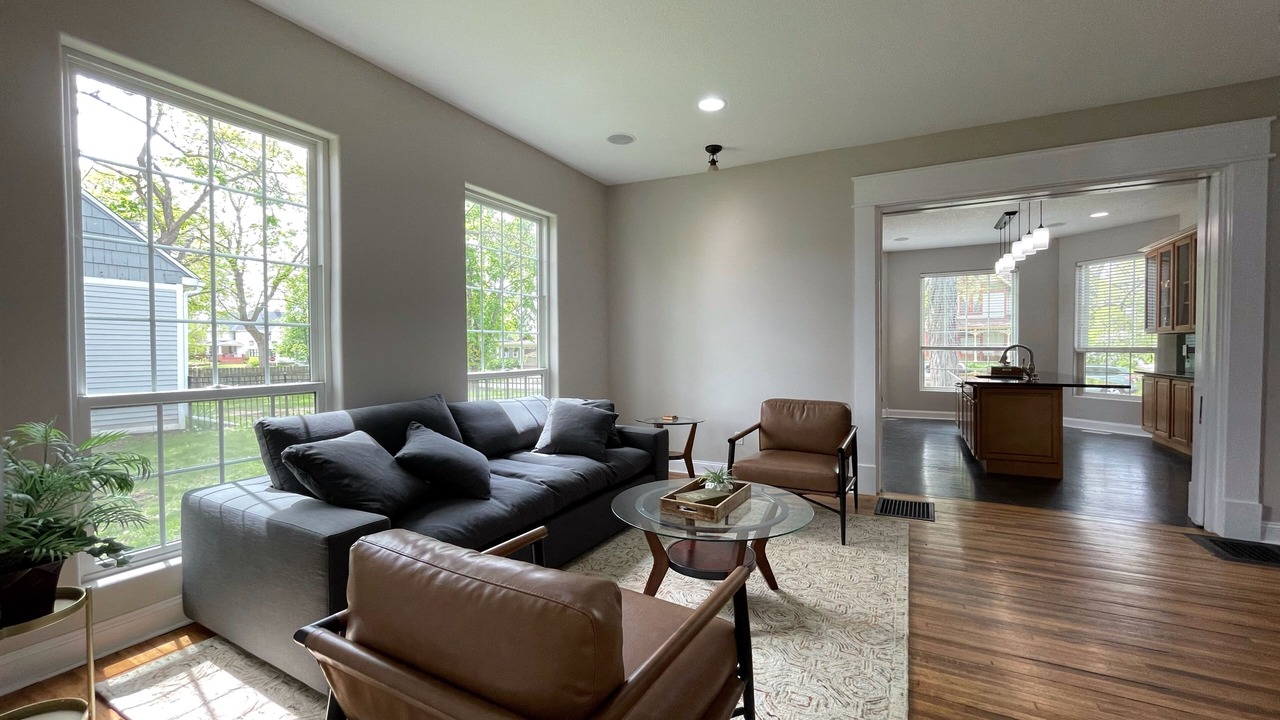 Photo of Livingroom in Des Moines