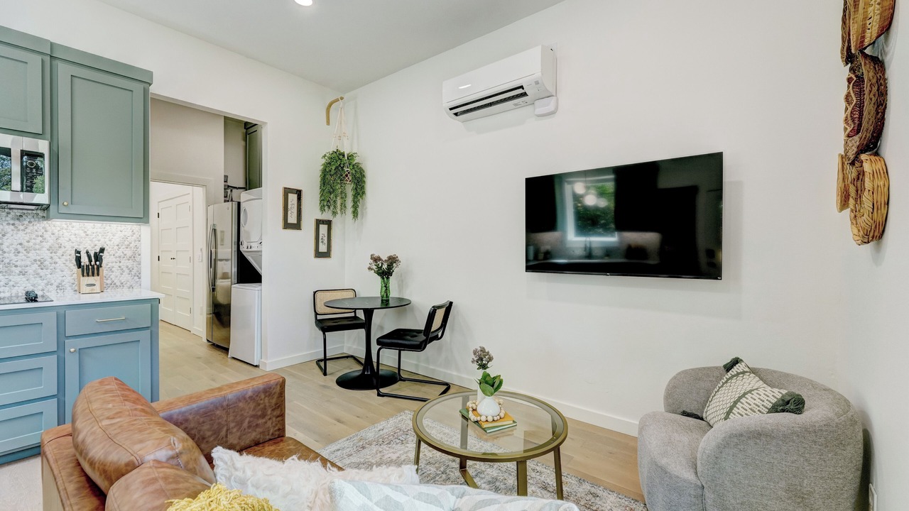 Photo of Livingroom in Edmond