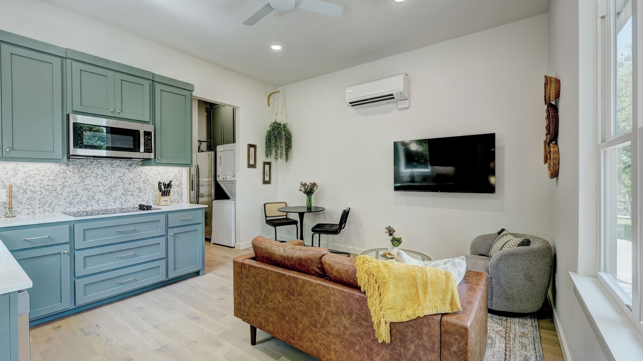 Photo of Livingroom in Edmond