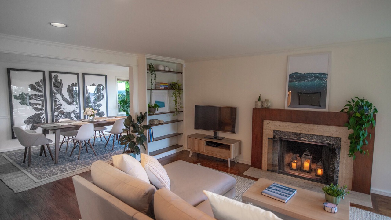 Photo of Livingroom in West Seattle