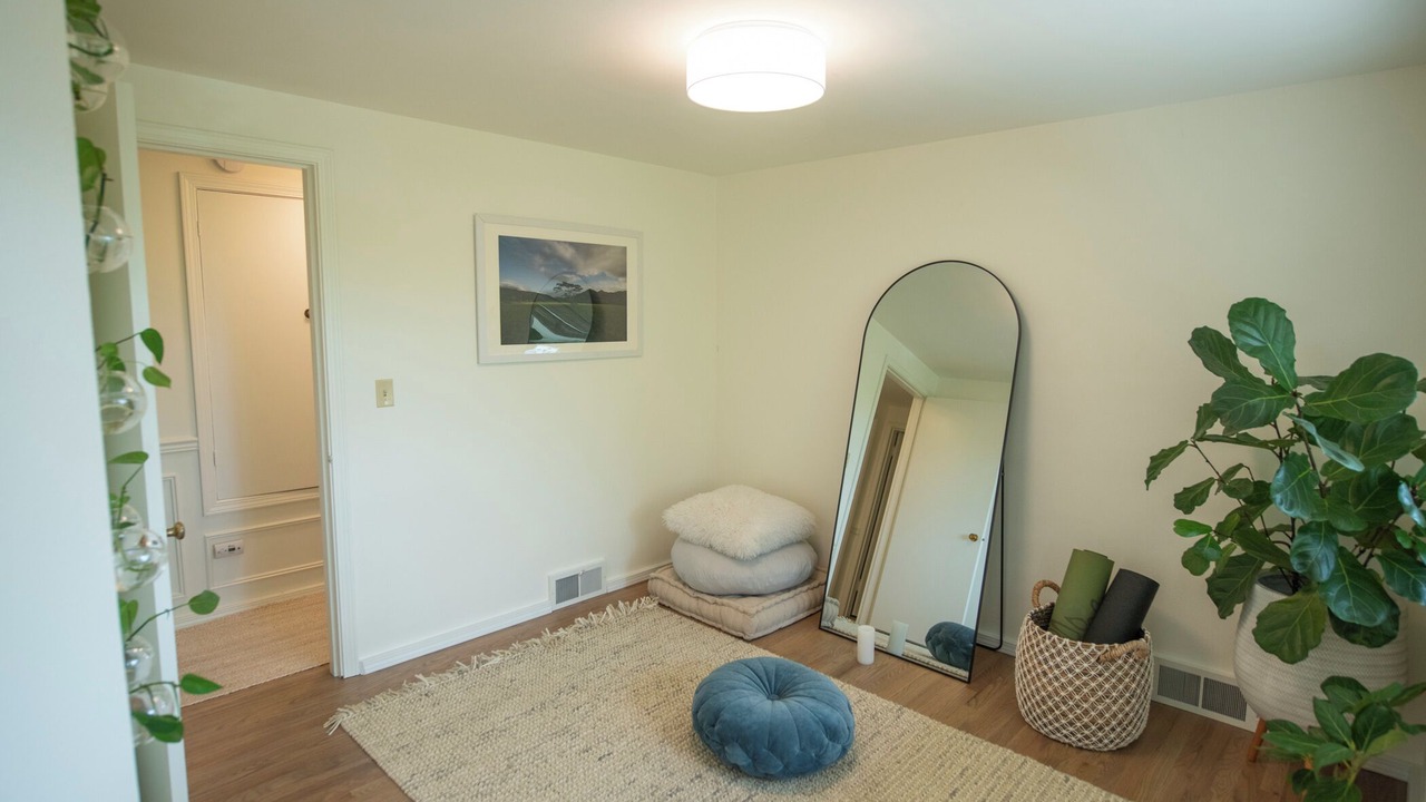 Photo of Bedroom in West Seattle