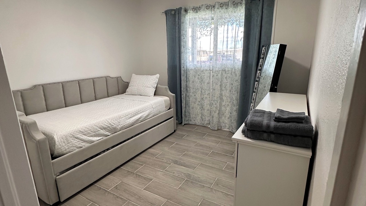 Photo of Bedroom in Northeast El Paso