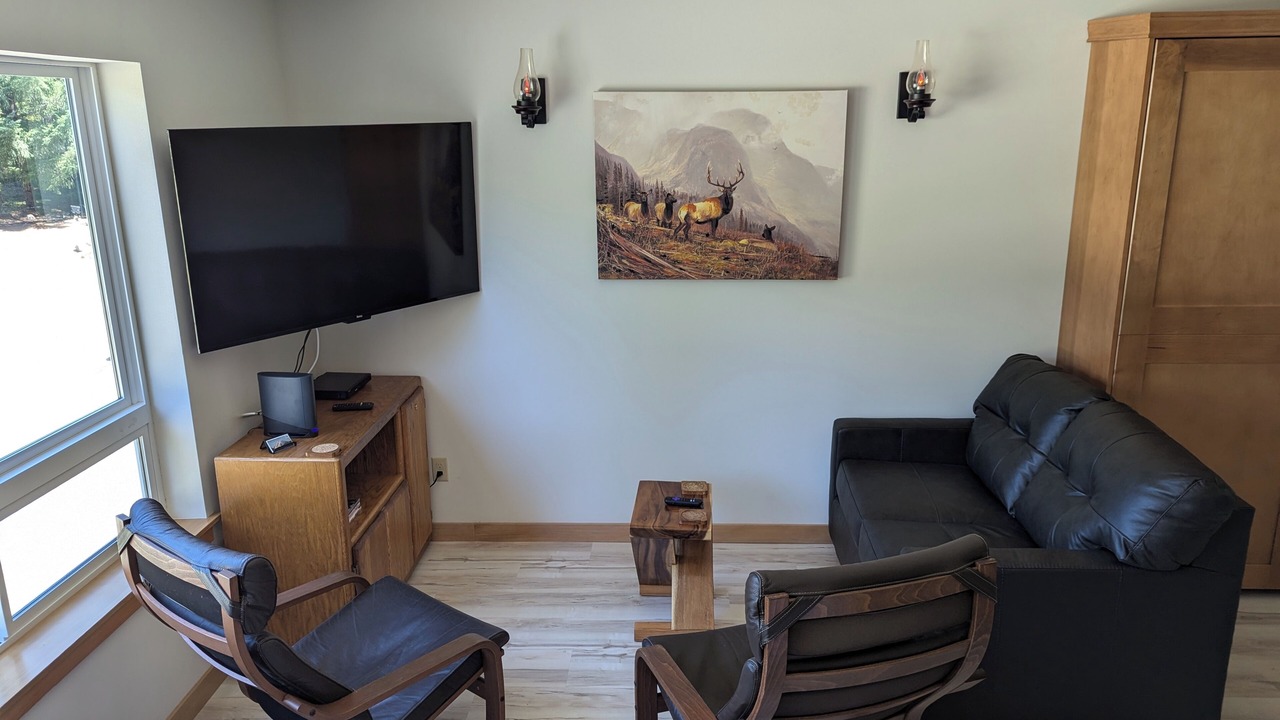 Photo of Livingroom in Packwood