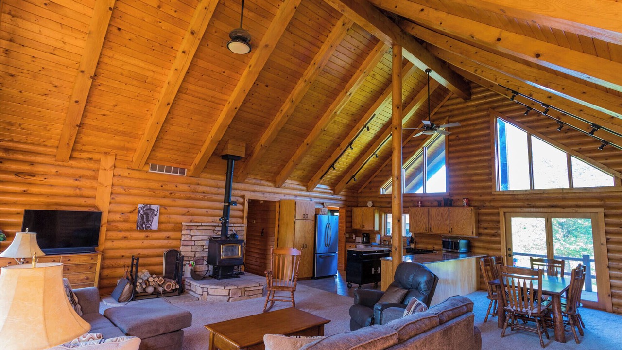 Photo of Livingroom in Ames