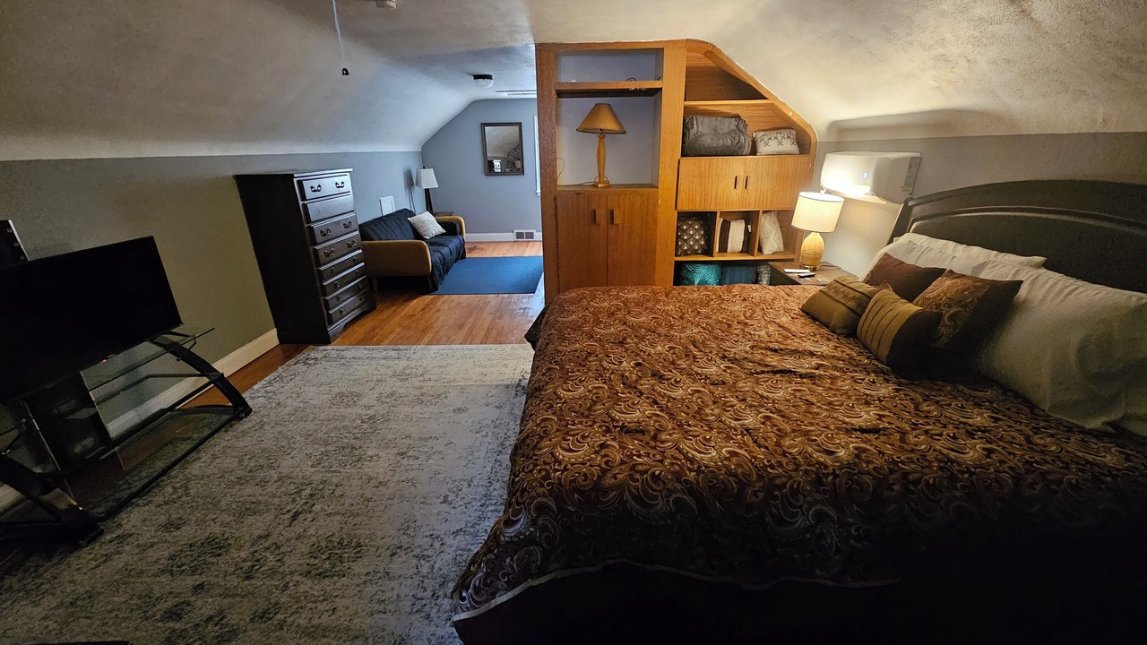 Photo of Bedroom in Greater South Side
