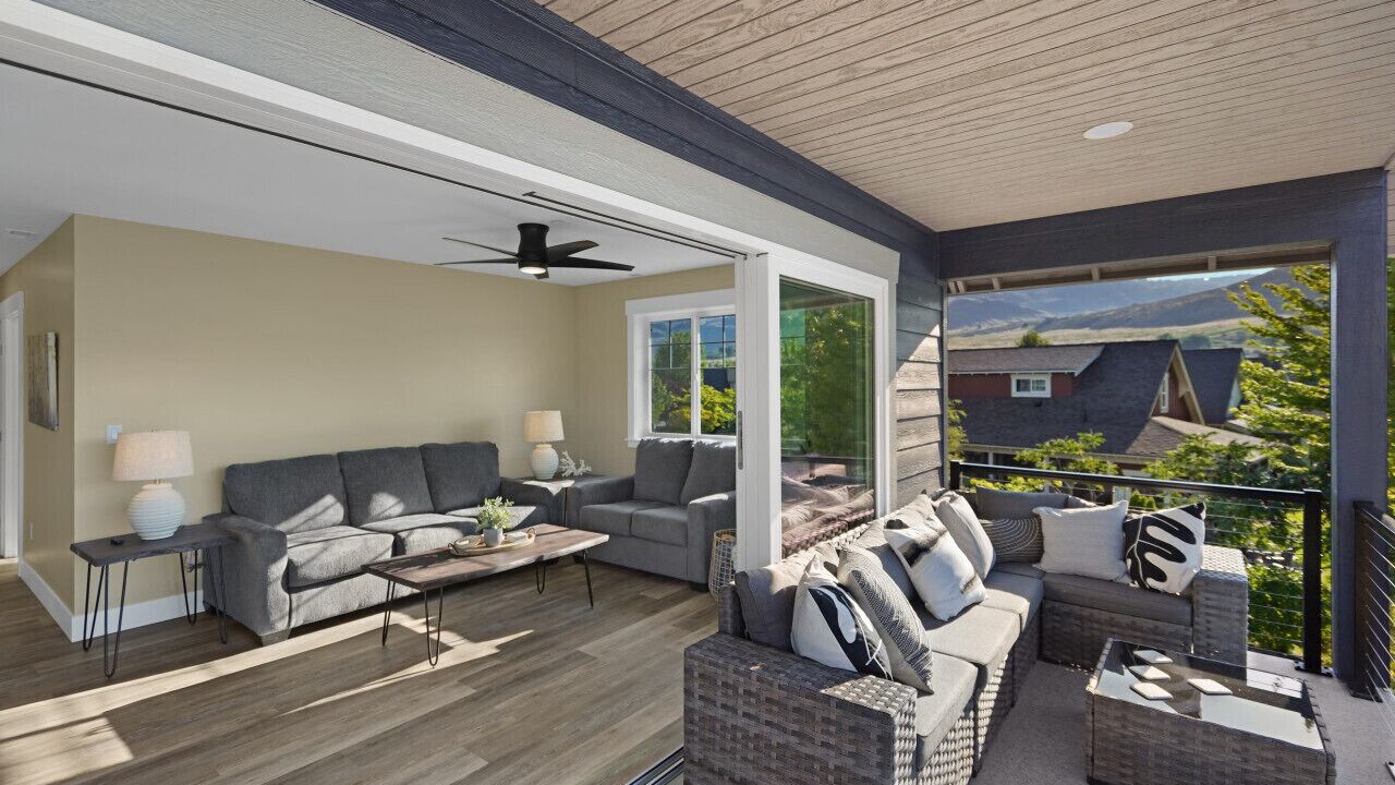 Photo of Livingroom in Oroville