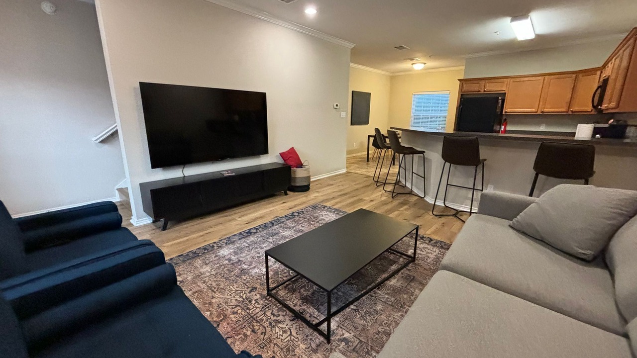 Photo of Livingroom in North Overton
