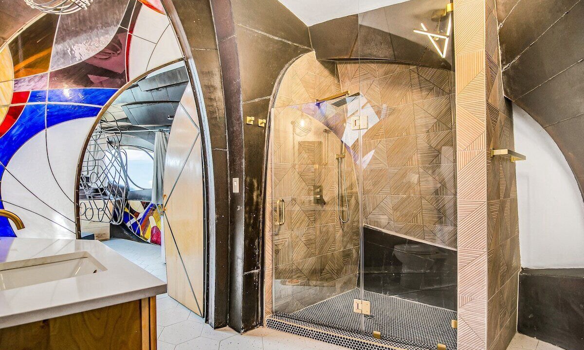 Photo of Bathroom in Ransom Canyon