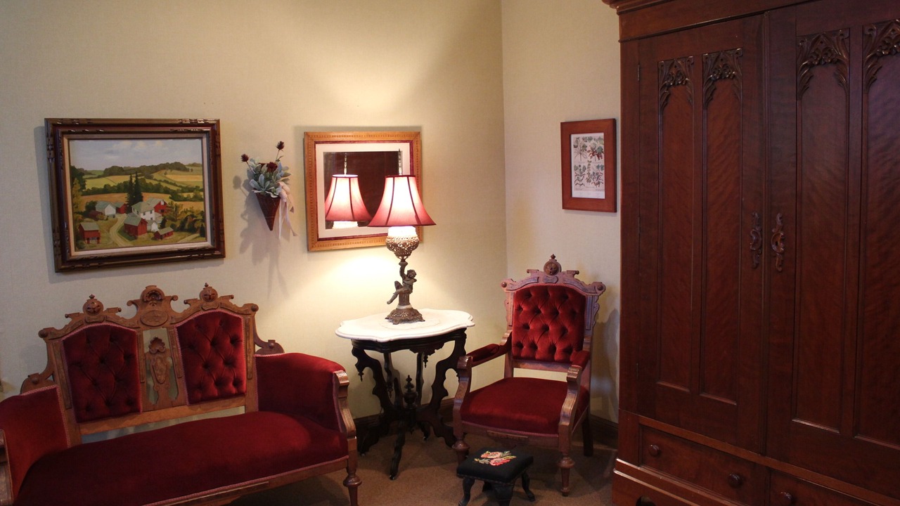 Photo of Livingroom in Canton