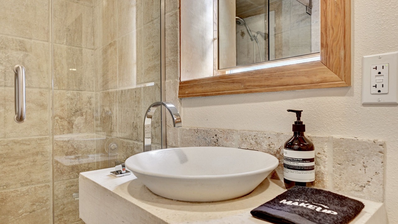 Photo of Bathroom in Kerr Gulch