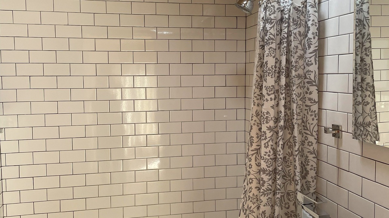 Photo of Bathroom in Columbia City
