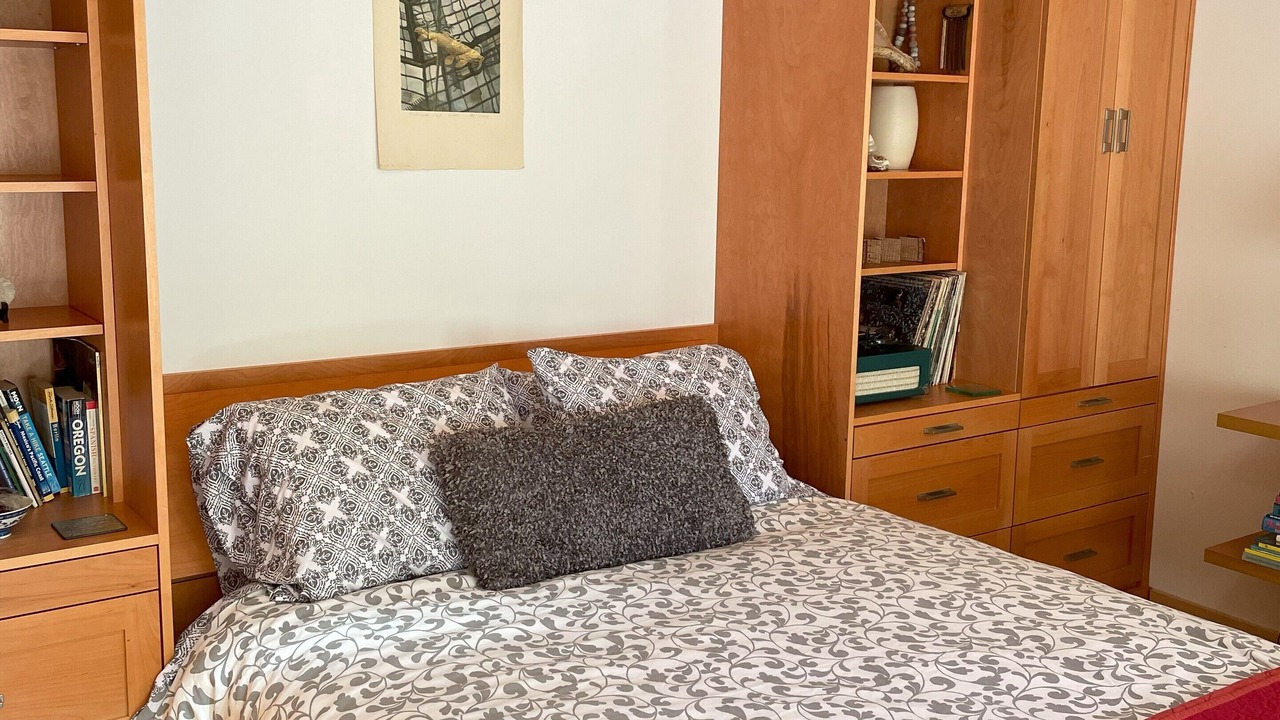 Photo of Bedroom in Columbia City