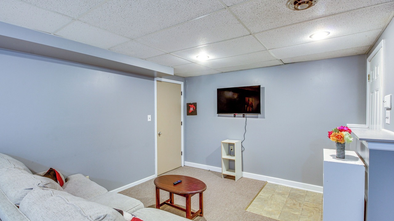 Photo of Livingroom in Shawnee