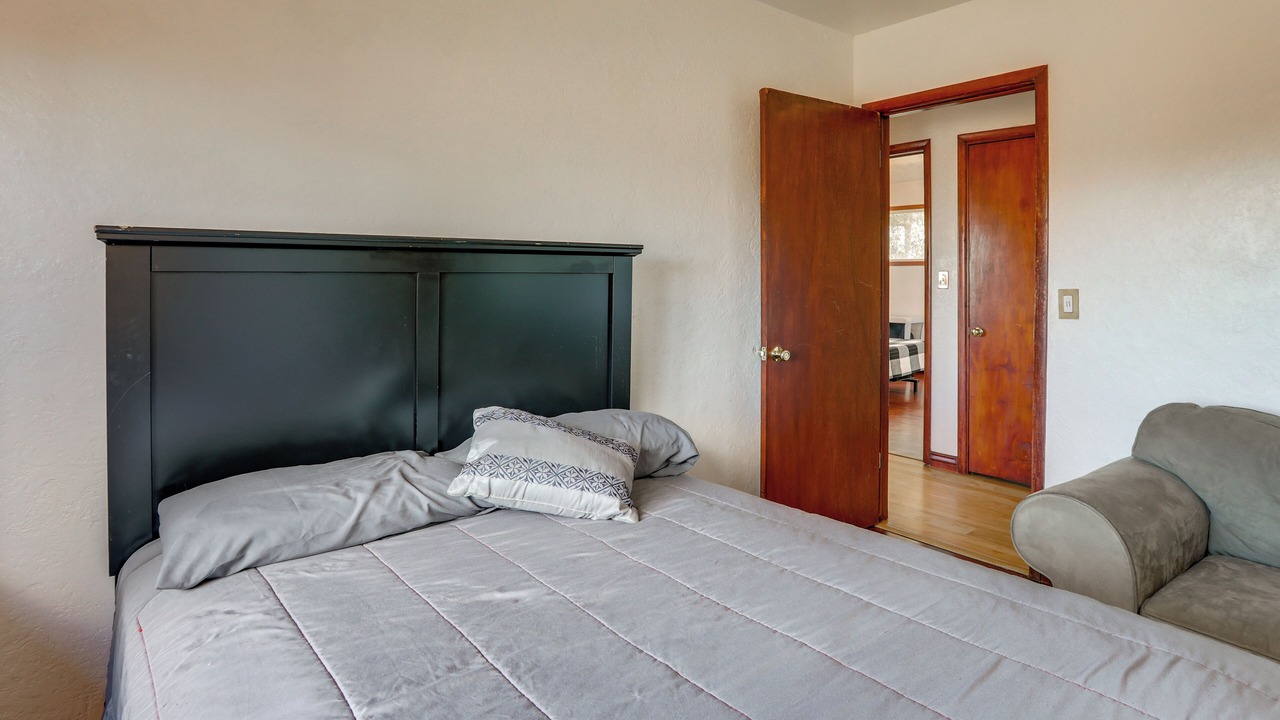 Photo of Bedroom in Twin Lakes