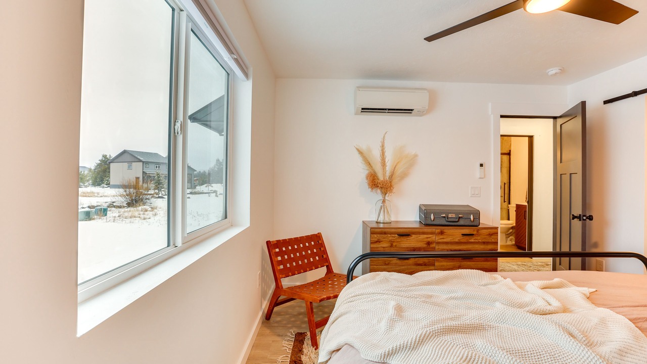 Photo of Bedroom in Fir Grove Estates