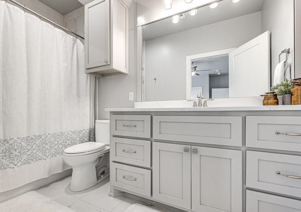 Photo of Bathroom in Eufaula