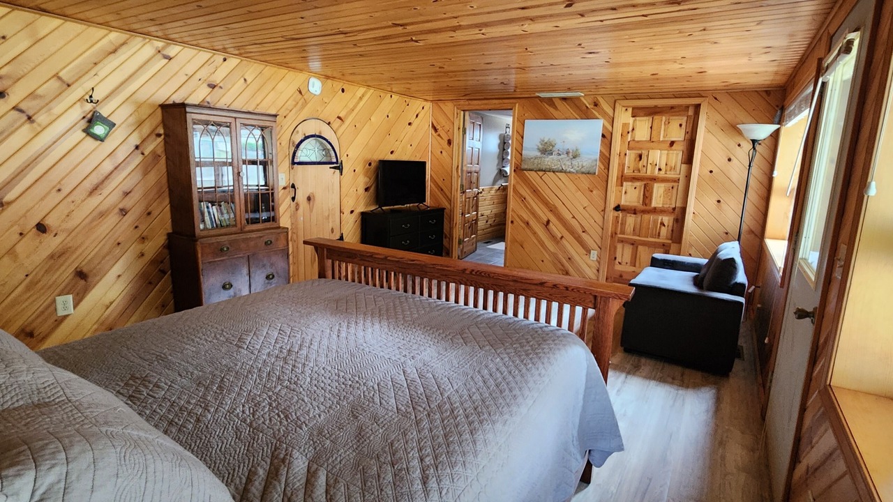Photo of Bedroom in Oxbow