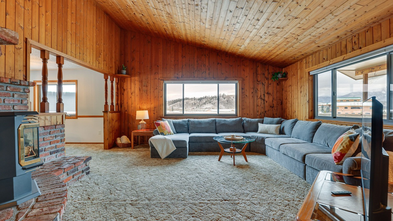 Photo of Livingroom in Granby