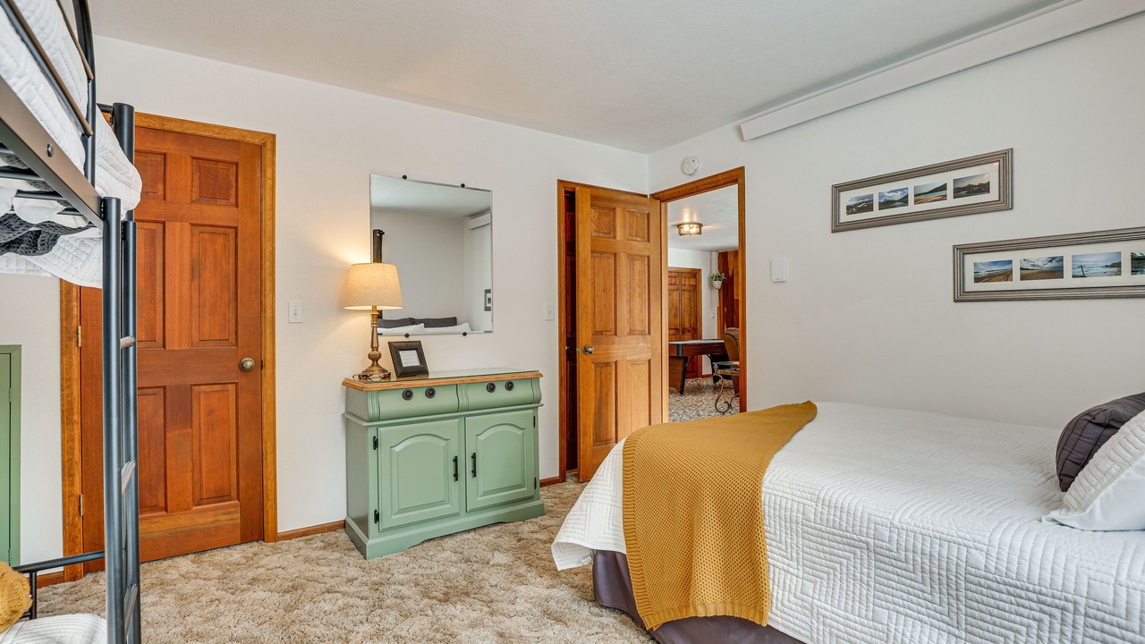 Photo of Bedroom in Granby