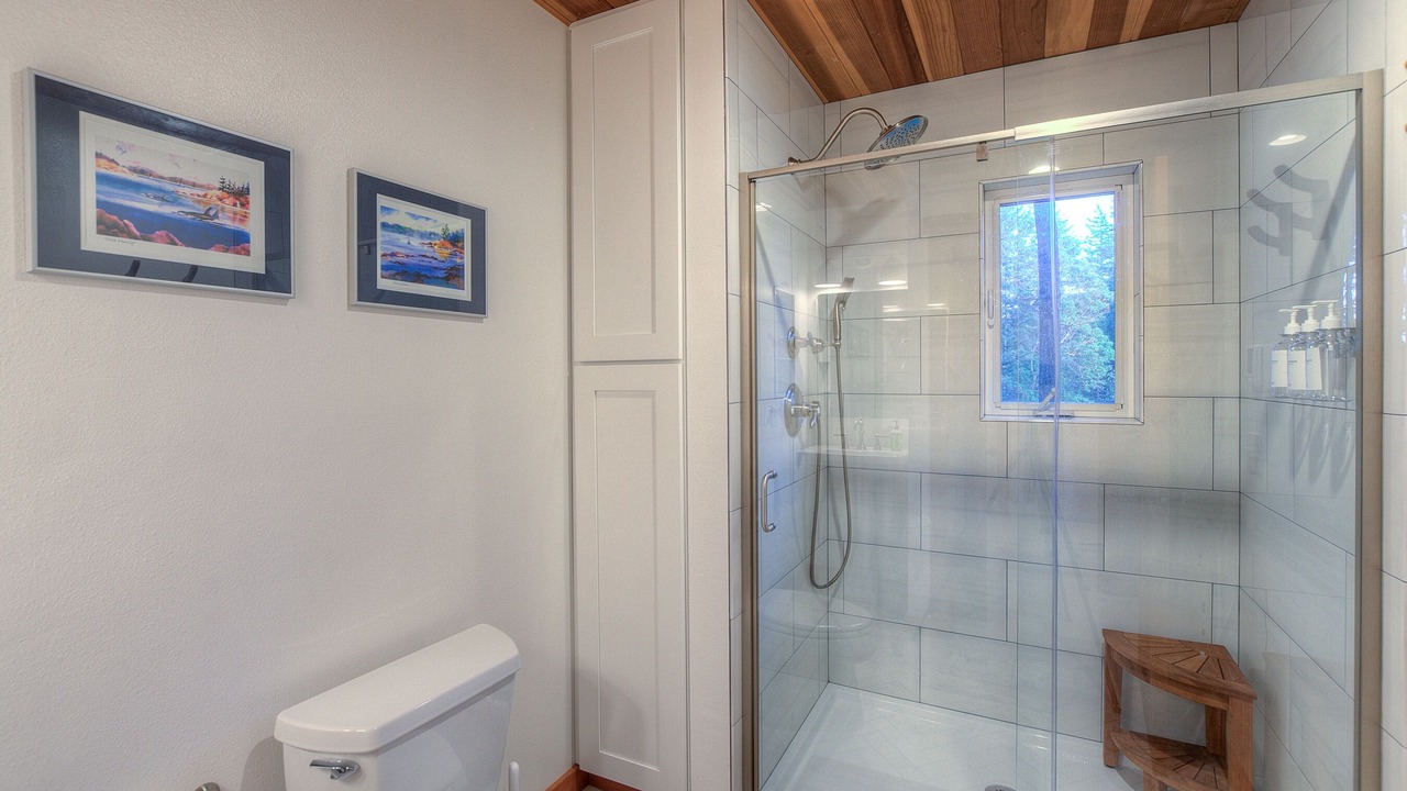 Photo of Bathroom in Eastsound