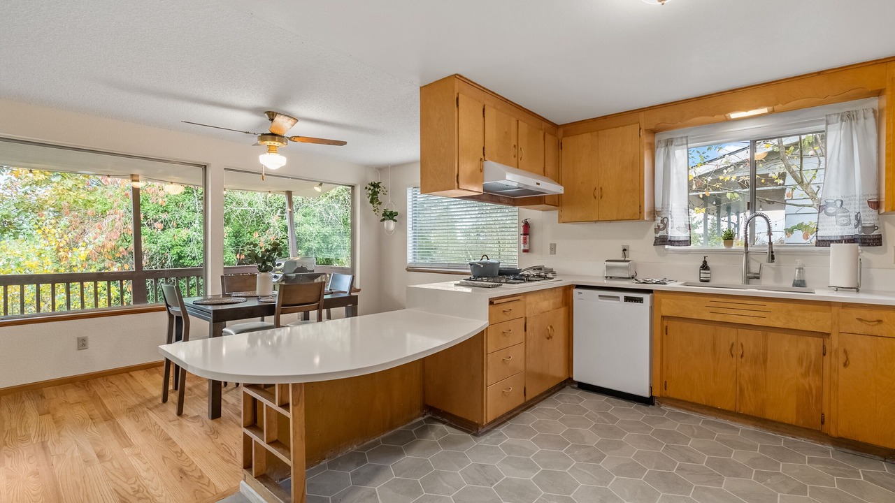 Photo of Kitchen in University Place