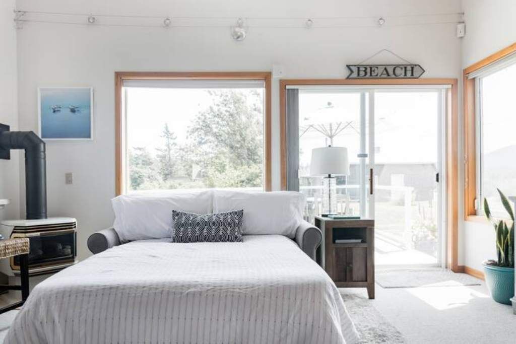 Photo of Bedroom in Lummi Island