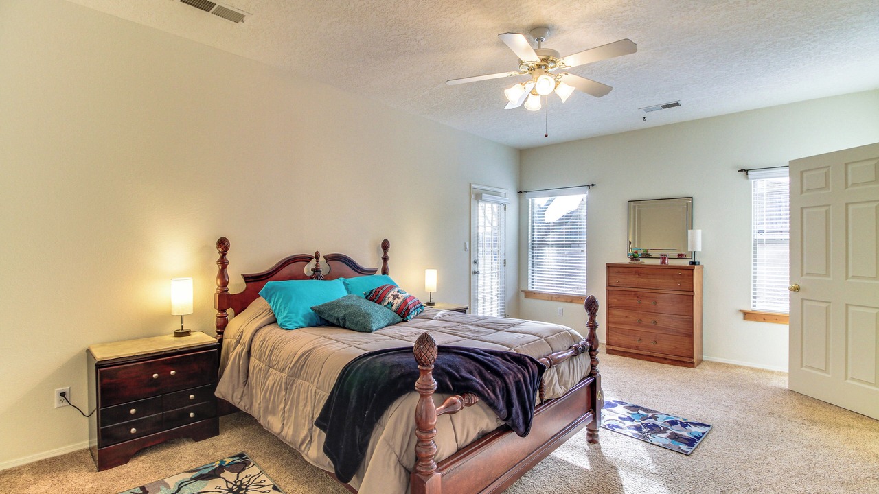 Photo of Bedroom in Ladera West