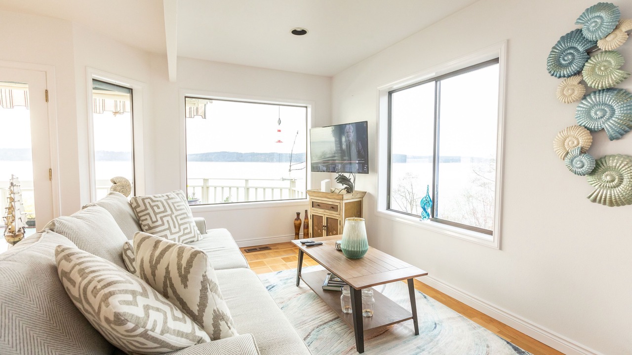 Photo of Livingroom in Mukilteo