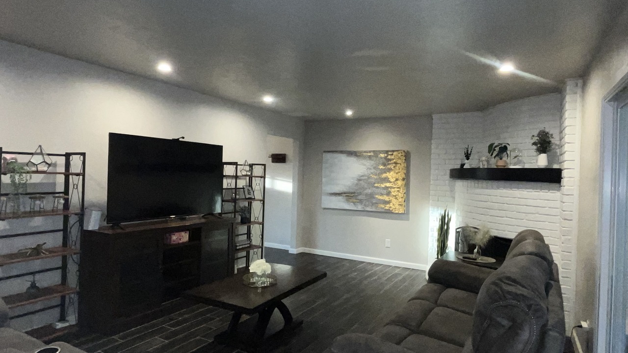 Photo of Livingroom in Oklahoma City