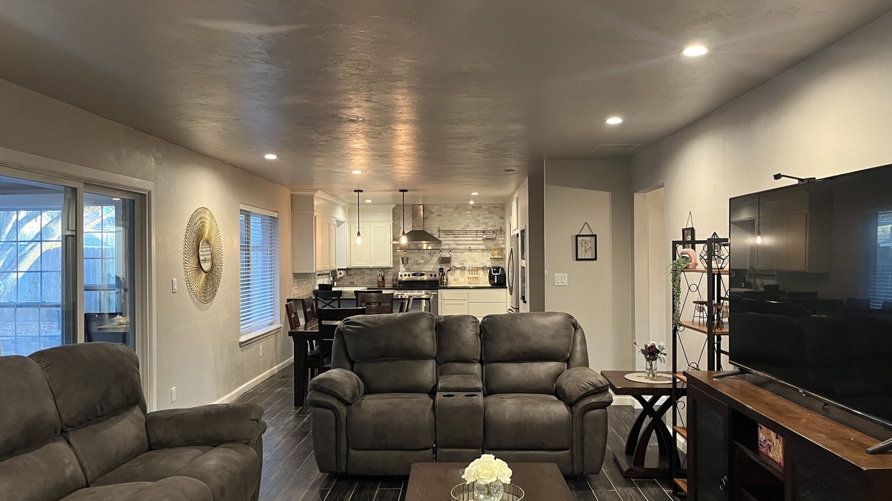 Photo of Livingroom in Oklahoma City