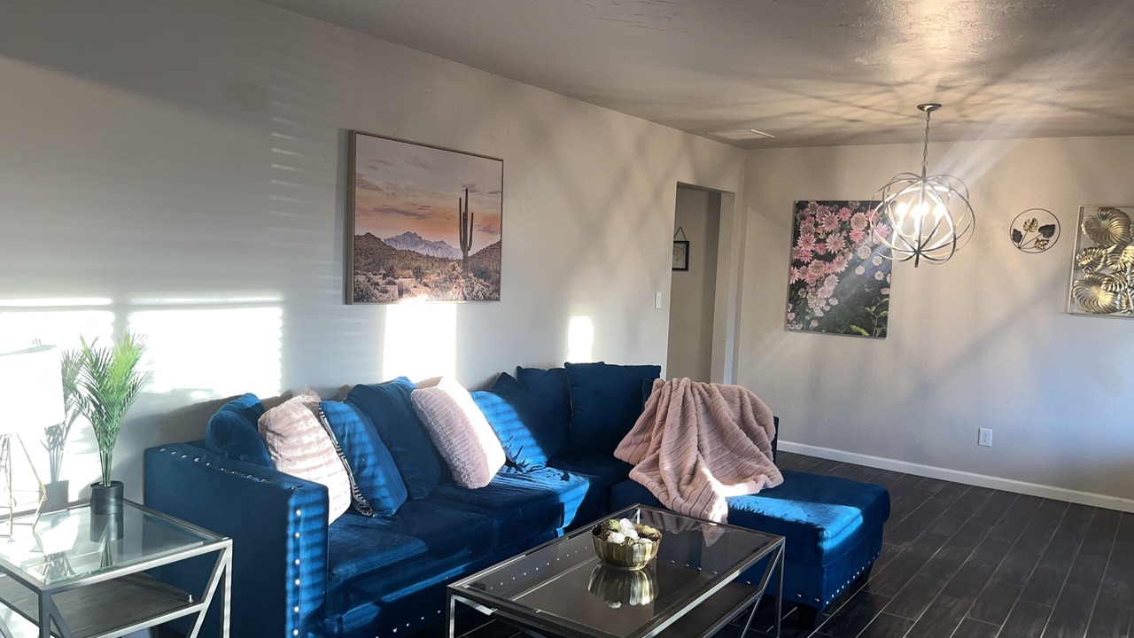 Photo of Livingroom in Oklahoma City