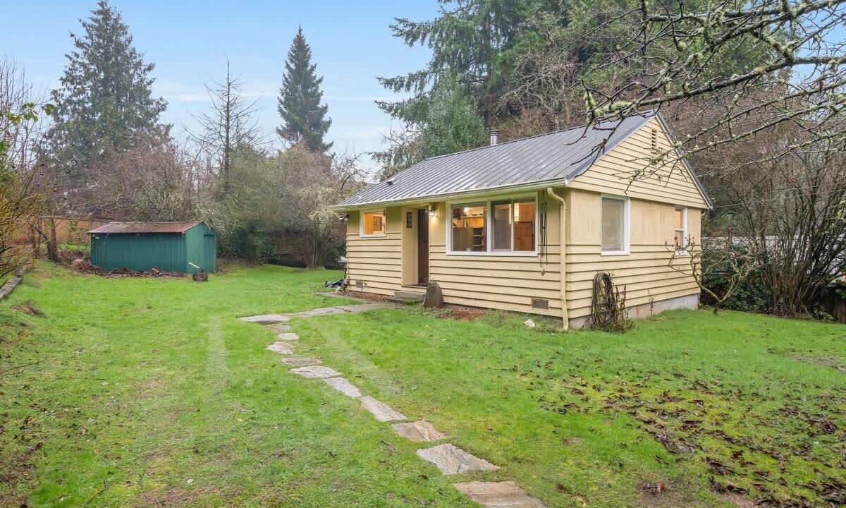 Photo of Others in Fauntleroy