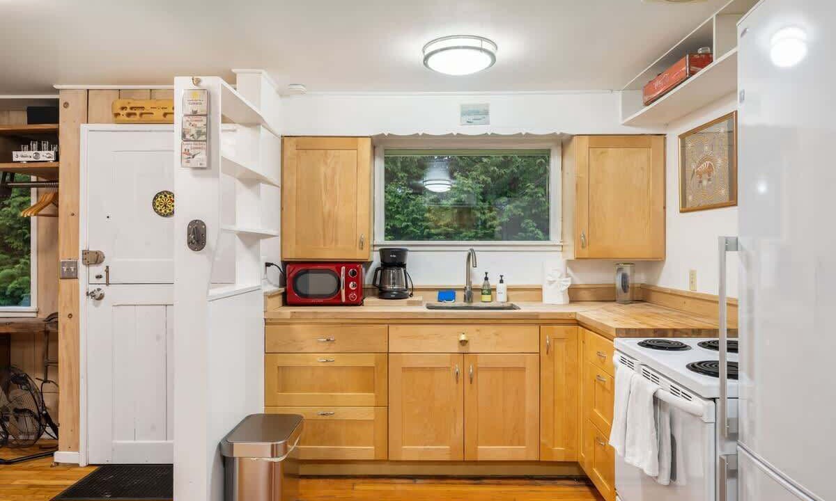 Photo of Kitchen in Fauntleroy