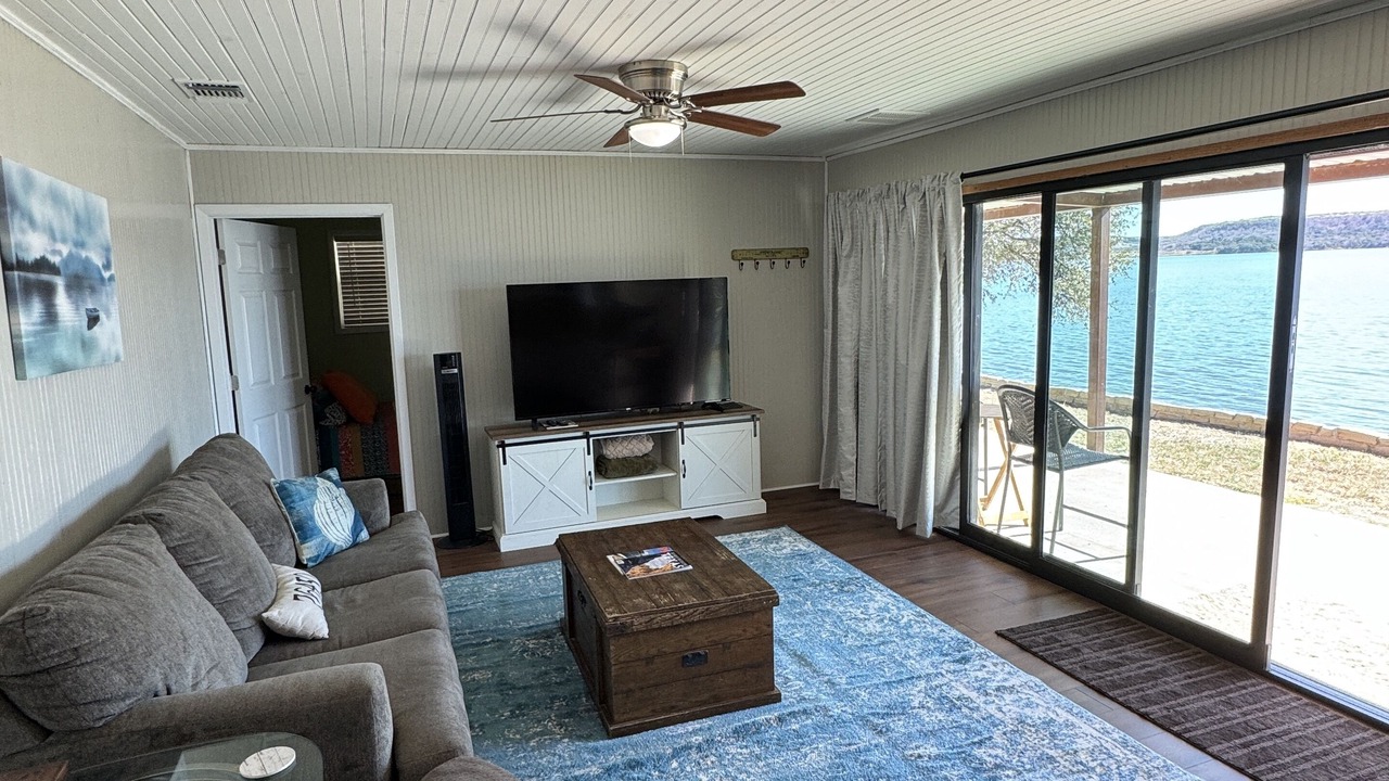 Photo of Livingroom in Graham