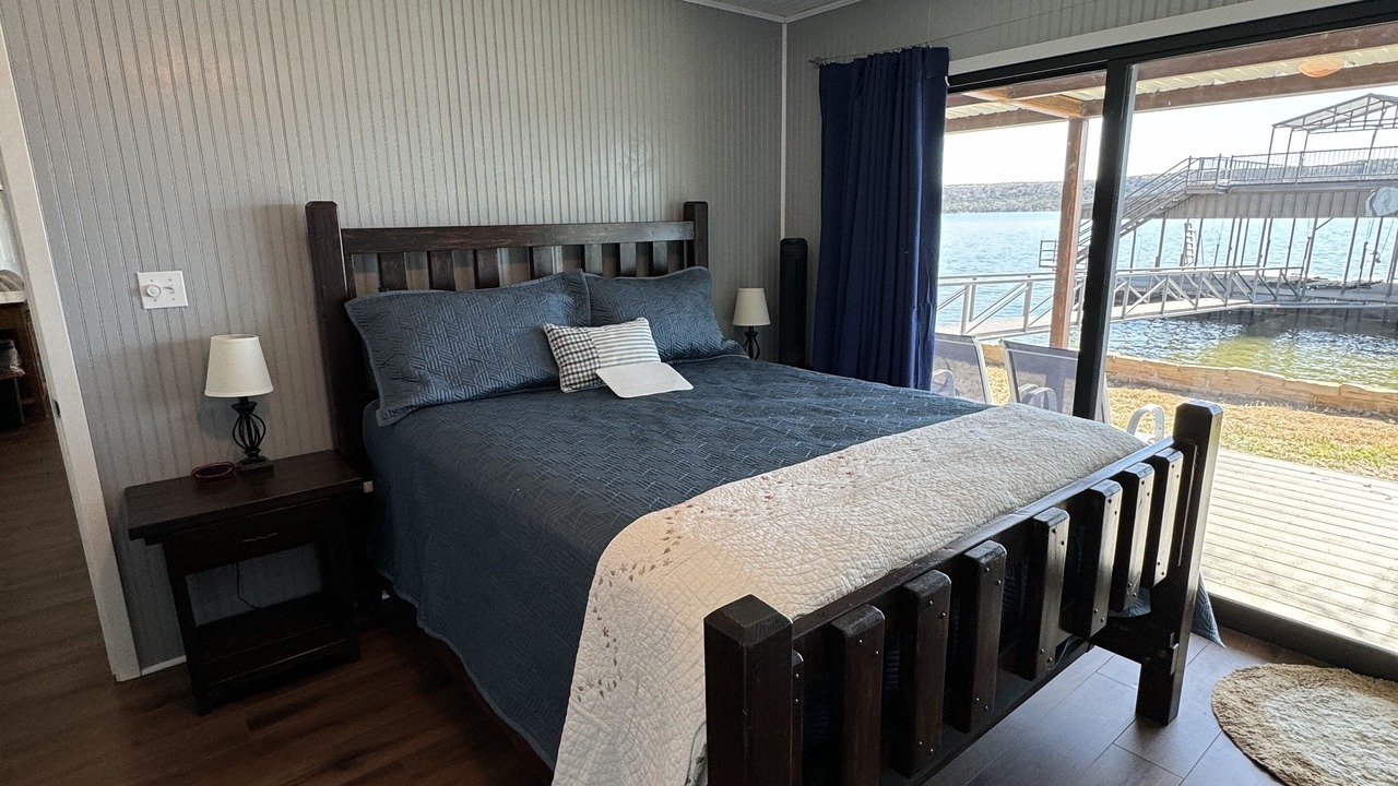 Photo of Bedroom in Graham