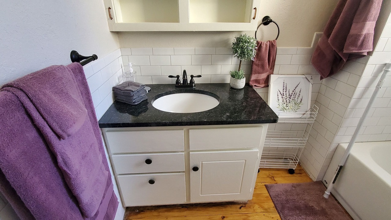 Photo of Bathroom in Guthrie
