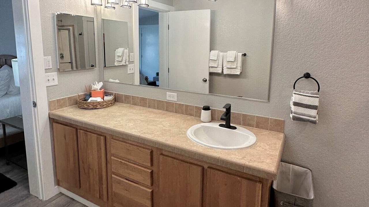 Photo of Bathroom in Coulee City