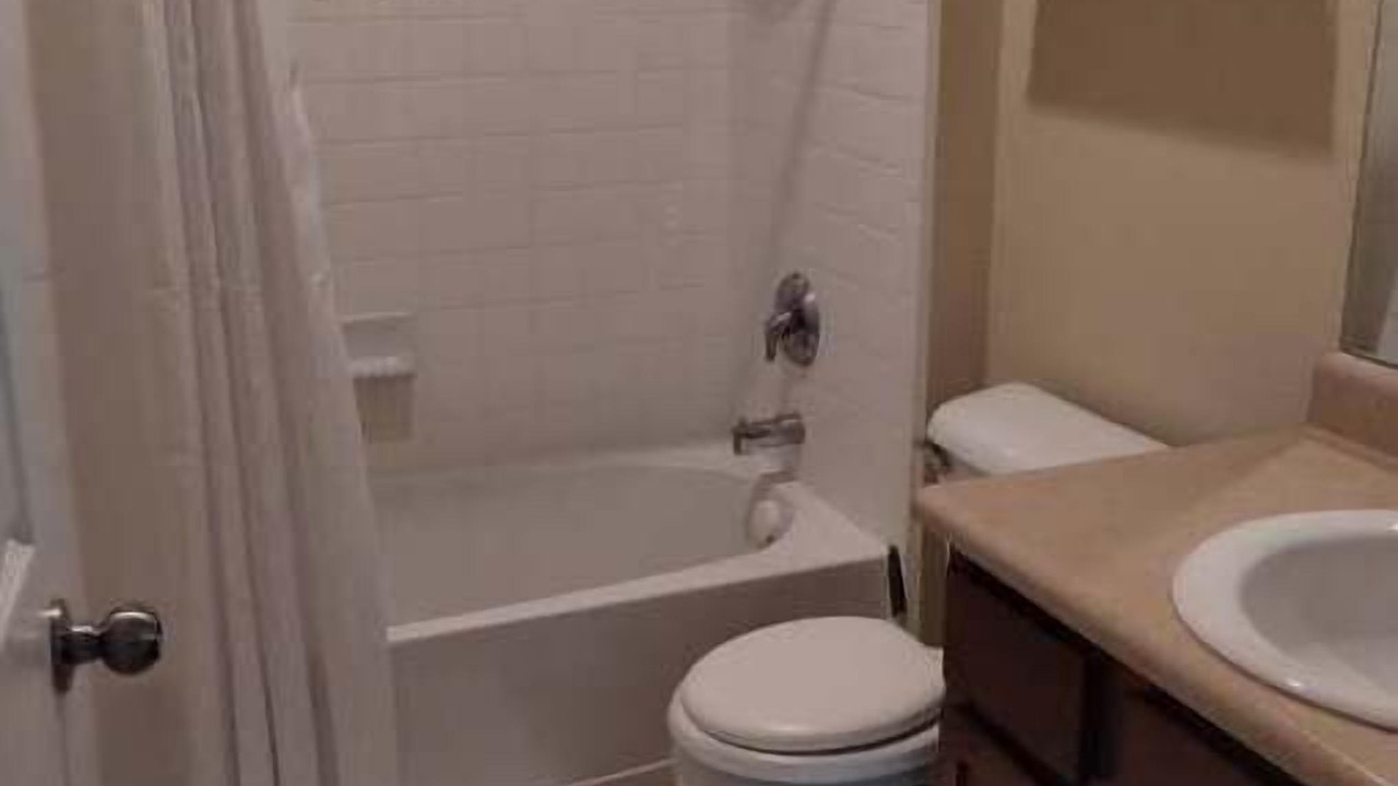 Photo of Bathroom in North Central Westminster